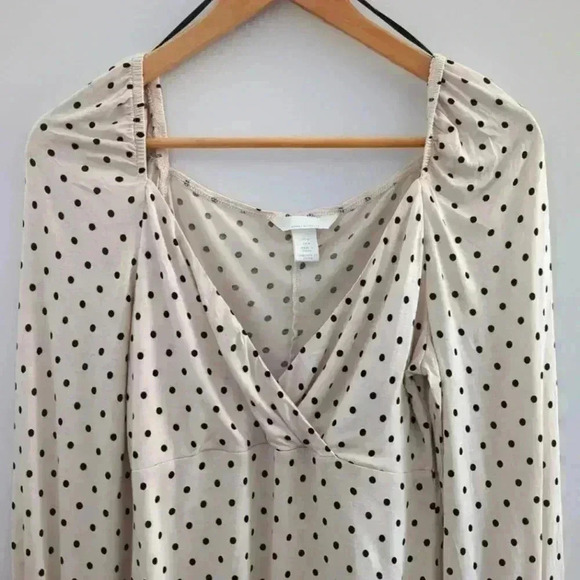H&M | Cream with Black Polka Dots V-Neck Wrap Style Long Sleeve Top - Picture 3 of 4